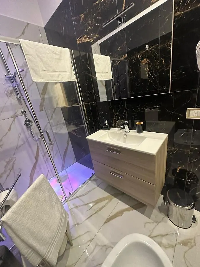 B&B Tre Regine Napoli Italia