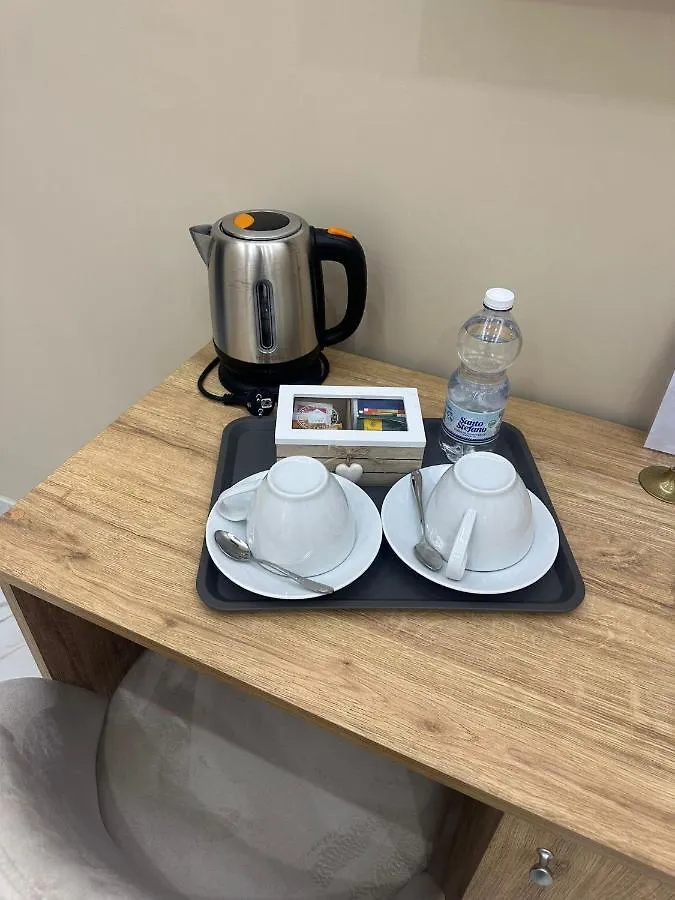 B&B Tre Regine Naples Bed & Breakfast